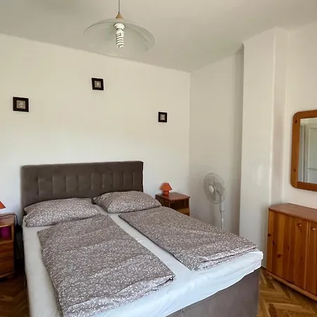Apartment Vilma Balaton Apartmanhaz Balatonmariafurdo
