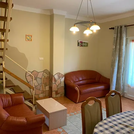 Vilma Balaton Apartmanhaz Apartment *