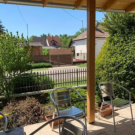 Vilma Balaton Apartmanhaz * Balatonmariafurdo