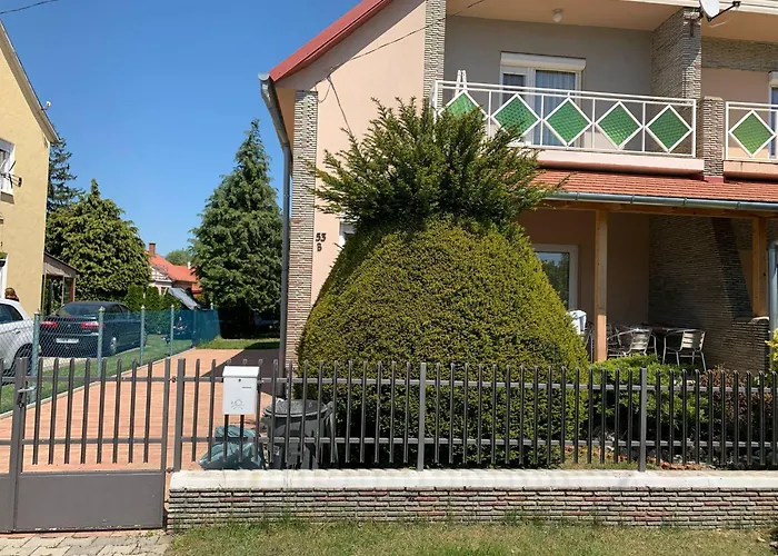Lägenhet Vilma Balaton Apartmanhaz Balatonmáriafürdő